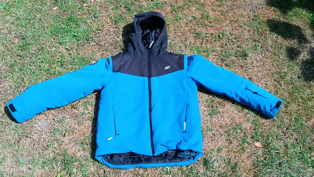 Kurtka z 4F niebieska