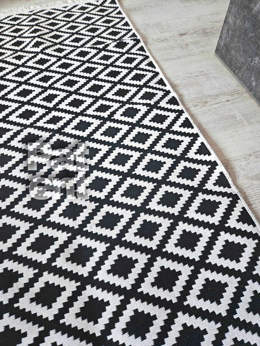 Dywan chodnik 80x150 boho etno wzór romby z frędzlami do salonu