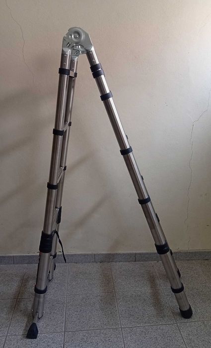 Escada telescópica 5 metros ou escadote dobrável 2,5m