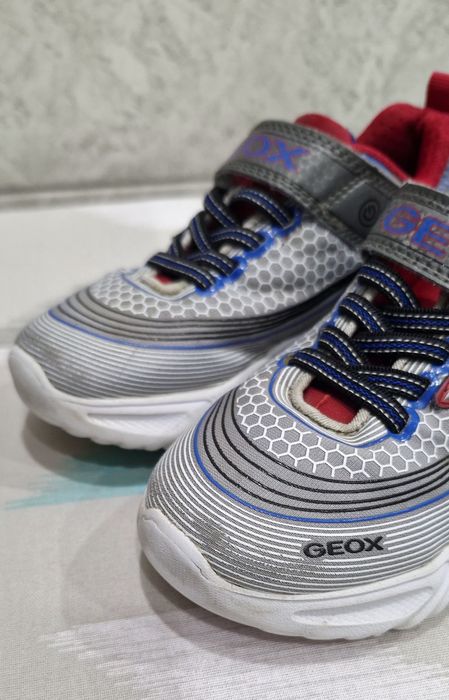 Кросівки хлопчику