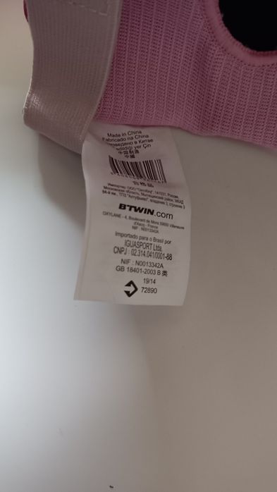 Capacete e proteção joelhos e cotovelos