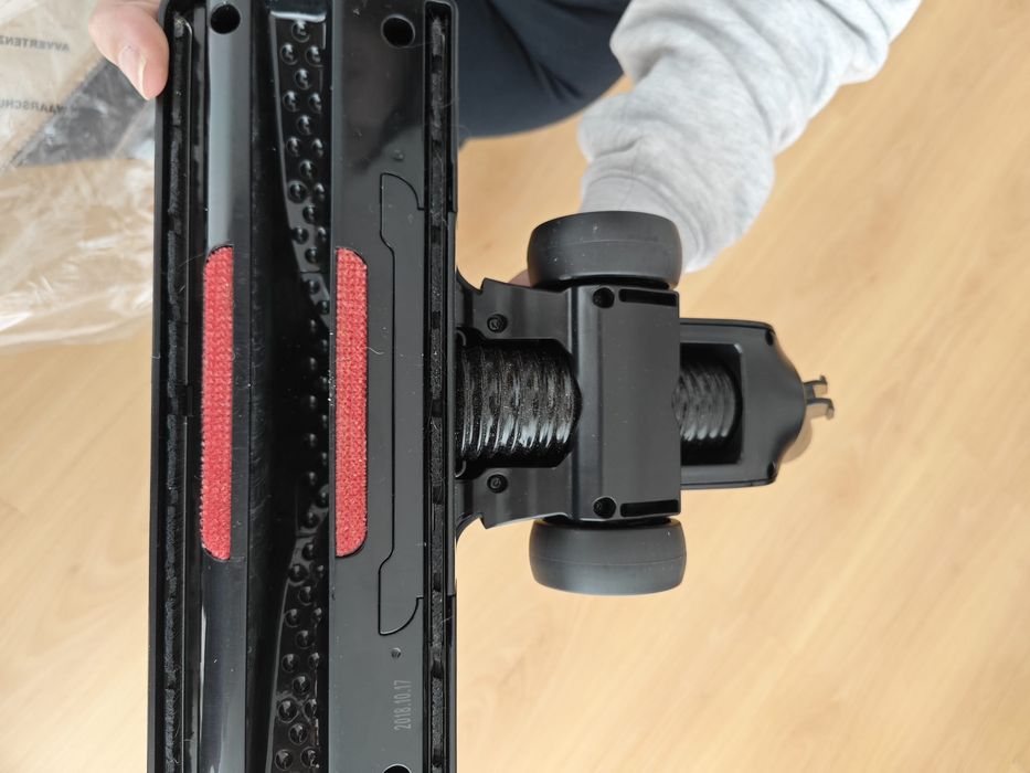 Aspirador Rowenta Silence Force Compact RO6365EA