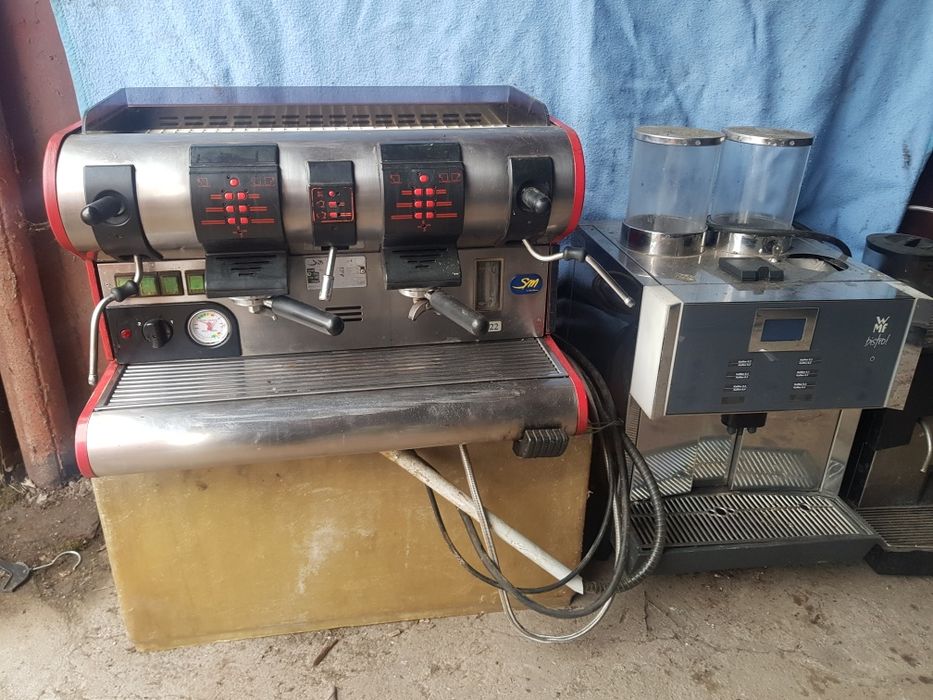 Ekspres kolbowy ciśnieniowy dwugrupowy La San Marco 95-22