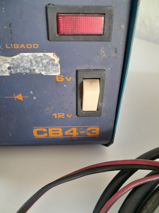 Carregador baterias 6/12V