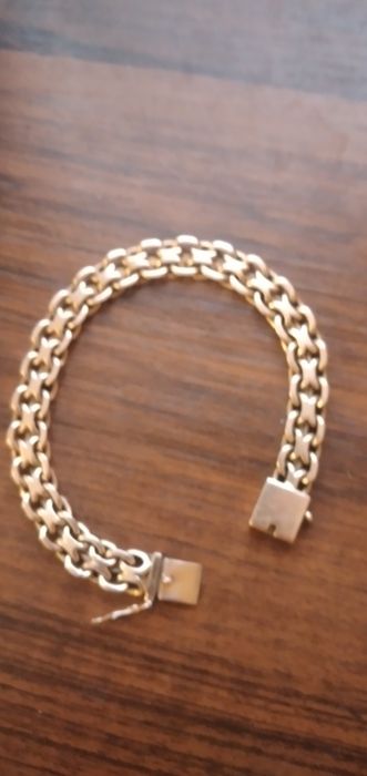 Золотой браслет..