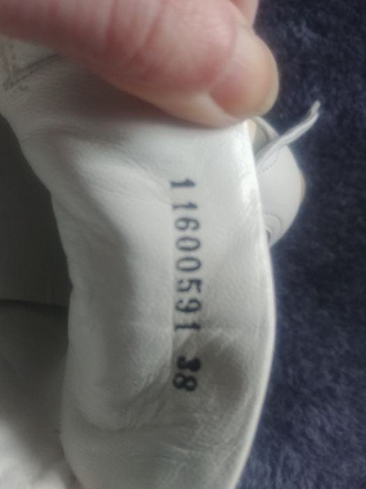 Adidasy tenisówki Burberry roz. 38