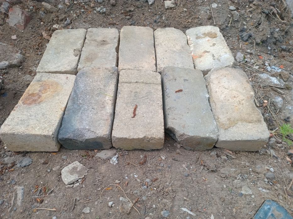 Кирпич огнеупорный