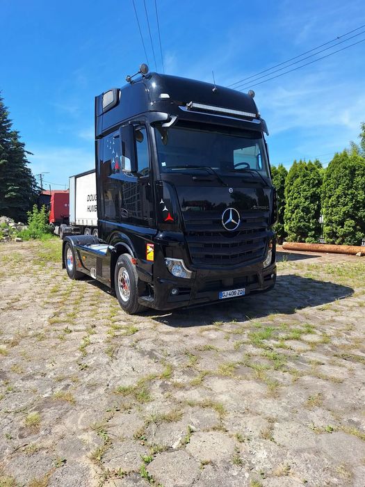Mercedes-Benz Actros L 1863 Gigaspace / salonka / sprowadzony  Pierwszy własciciel/ serwisowany