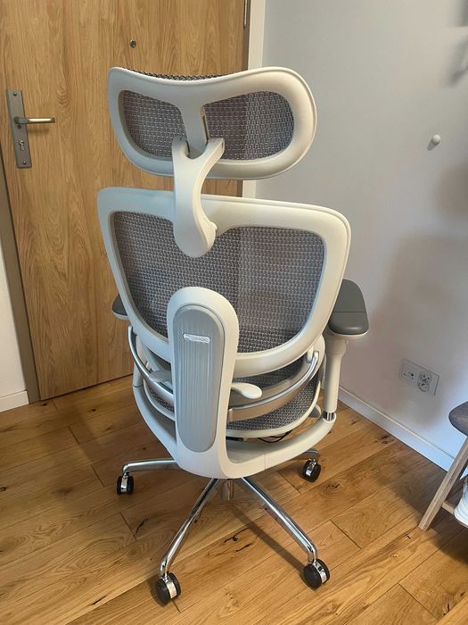 Sihoo Doro C300 Pro V2 – fotel ergonomiczny z podnóżkiem