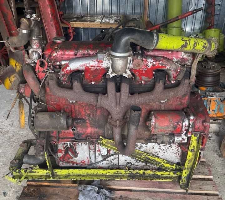 Silnik Ford 6-cylindry 2725E -120 KM kombajn Claas, New Holland 8050