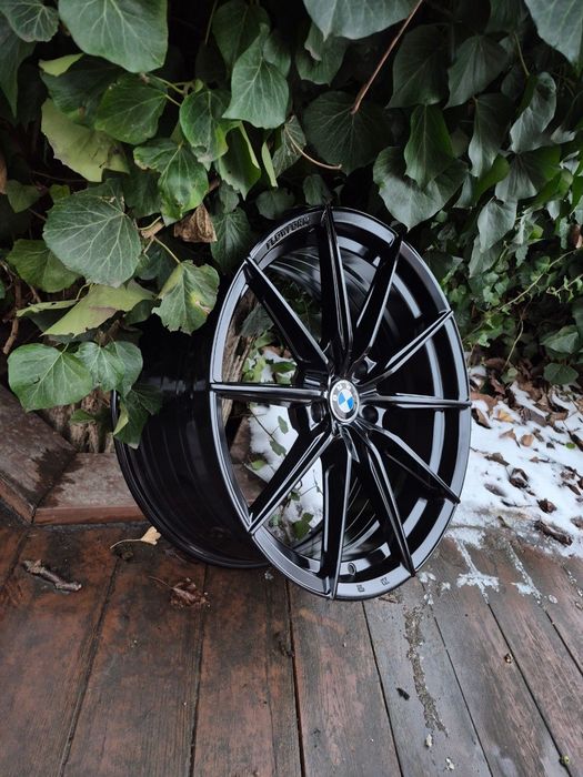Диски Flow Forming  на BMW R19 5x120 Різноширокі F30 F10 F01