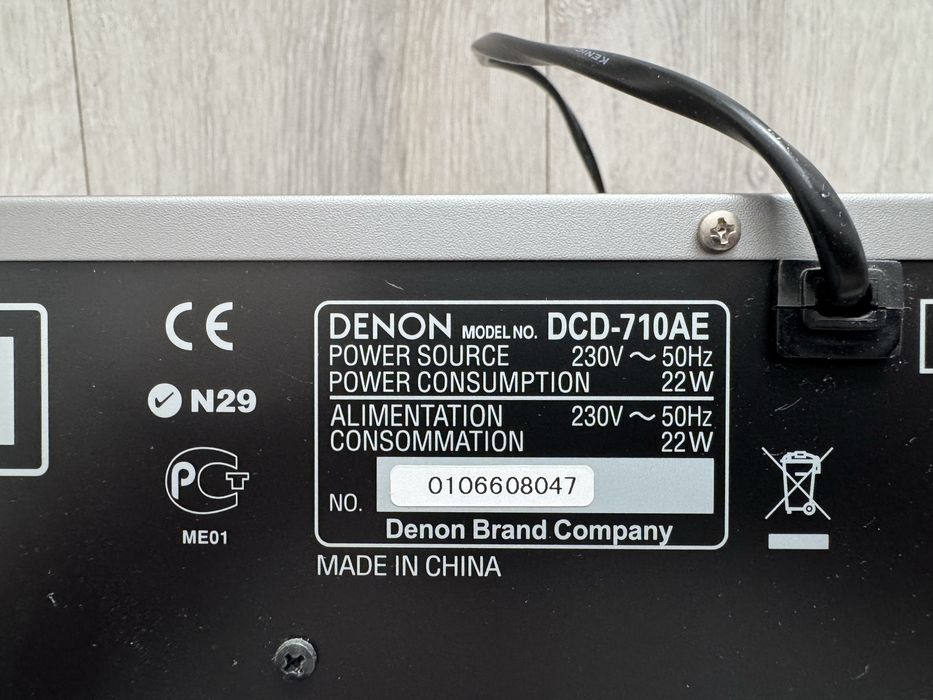 Odtwarzacz CD Denon