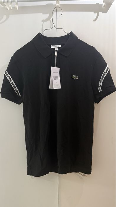 Polo lacoste NOVO nunca usado com etiqueta ainda tamanho 4 M