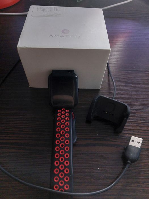 Смарт-часы Amazfit Bip