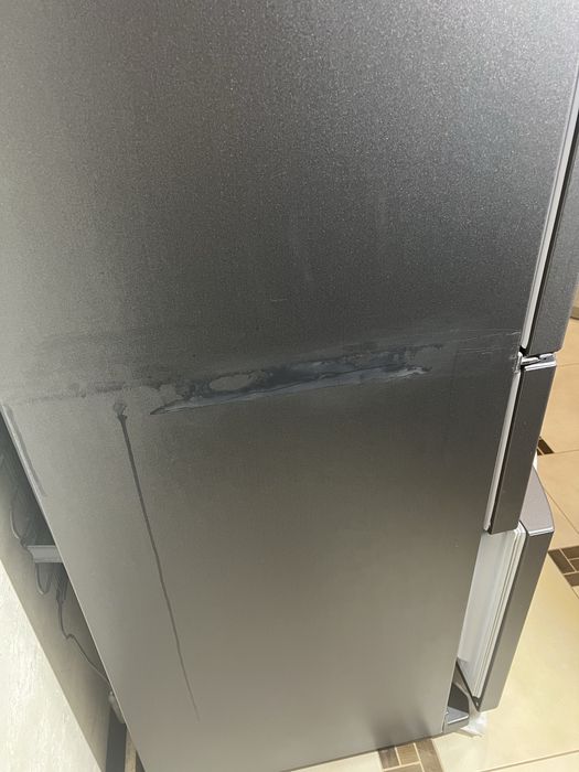 Холодильник Hotpoint Ariston