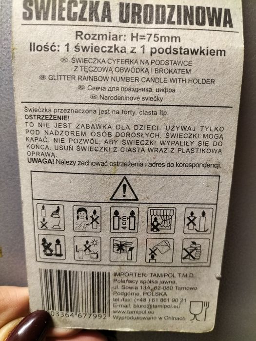 Urodzinowa ozdoba tortu