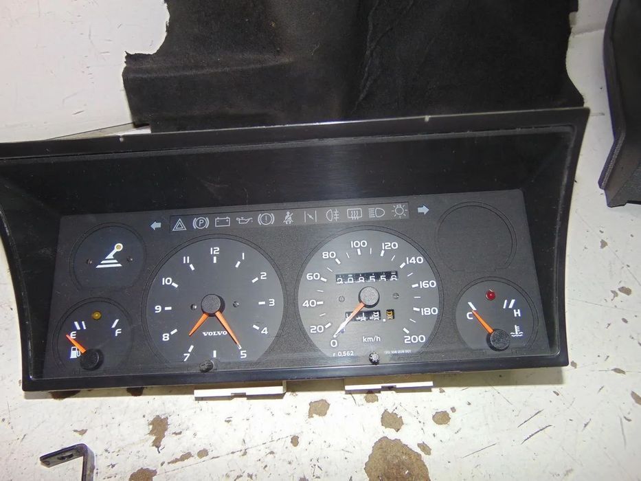 Volvo 340 vários " nova de stock antigo