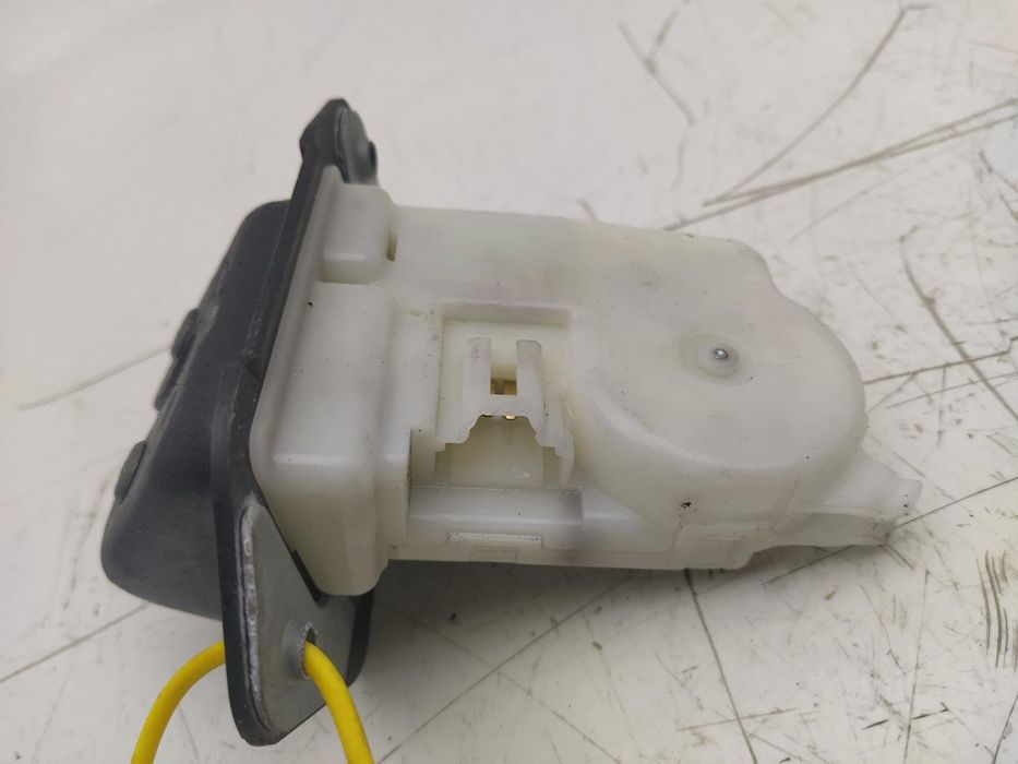 Fechadura De Porta Mala Nissan X-Trail
