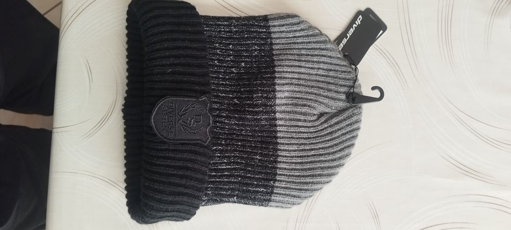 Czapka Diverse  szaro czarna