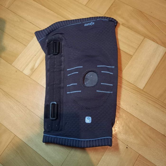 Бандаж на колiно Aurafix Ортез