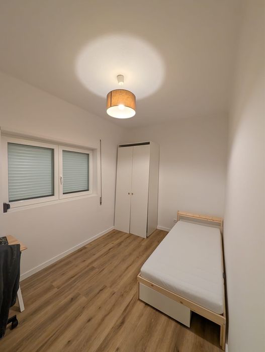 Quarto em apartamento T3  perto da universidade do Porto