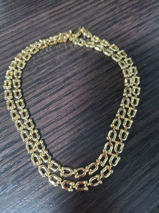 Продам золотую цепочку