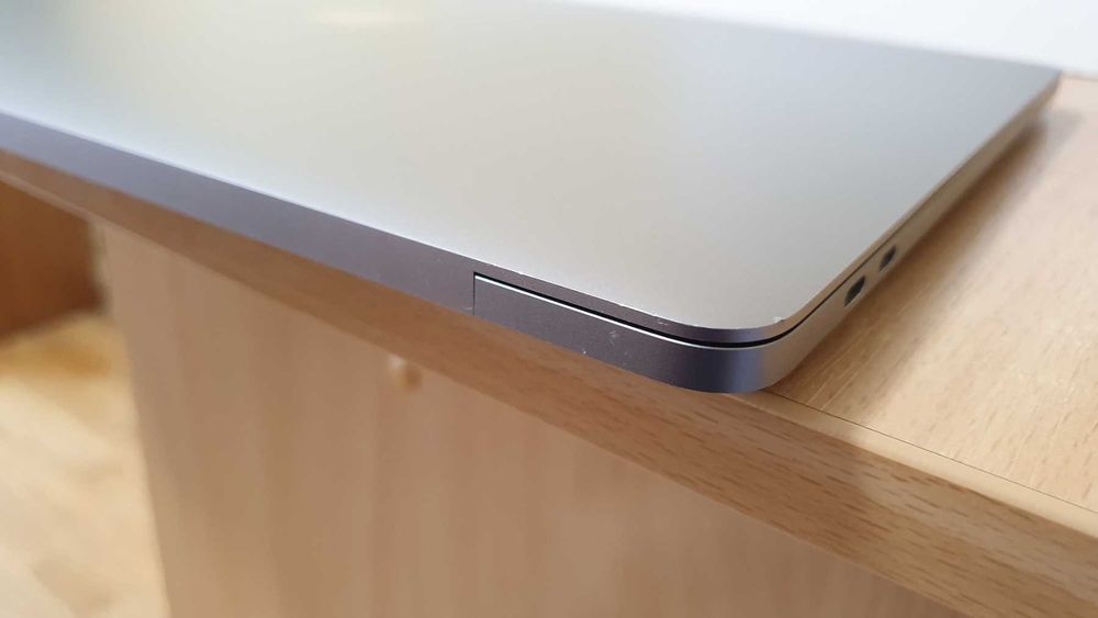 APPLE A1707, 2017, MacBook Pro Retina 15" 16 ОЗУ, 256 SSD