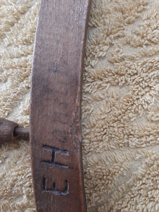 Stare wieszaki na ubrania PRL