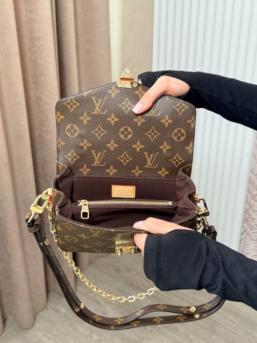 Torebka Louis Vuitton pochette metis east west