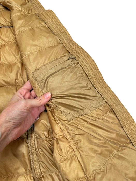 Пухова стьобана куртка з поясом Escada оригінал