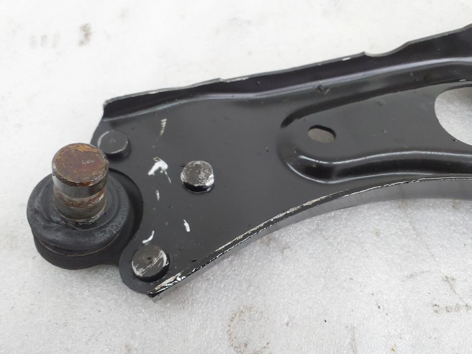 Braço de suspensão frente esquerdo PEUGEOT 208 II