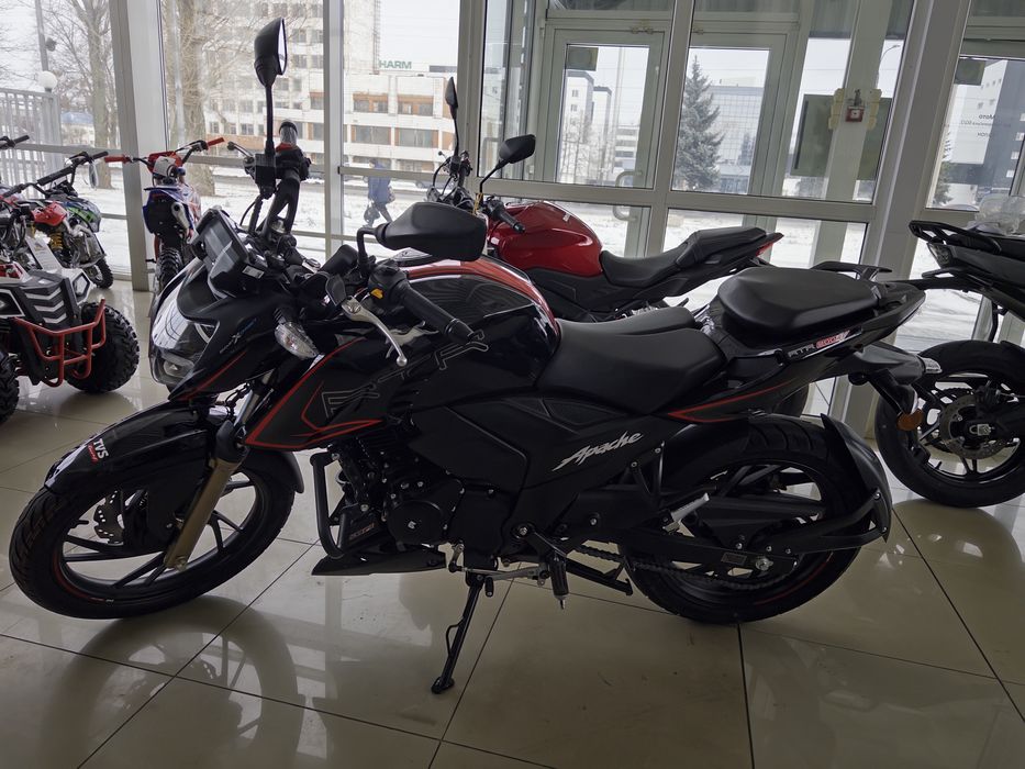 Мотоцикл TVS APACHE RTR 200 4V