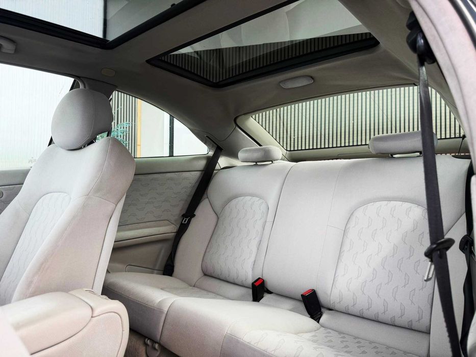 Mercedes-Benz C220