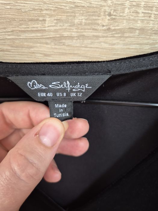 Aksamitna sukienka Miss Selfridge • rozmiar 40