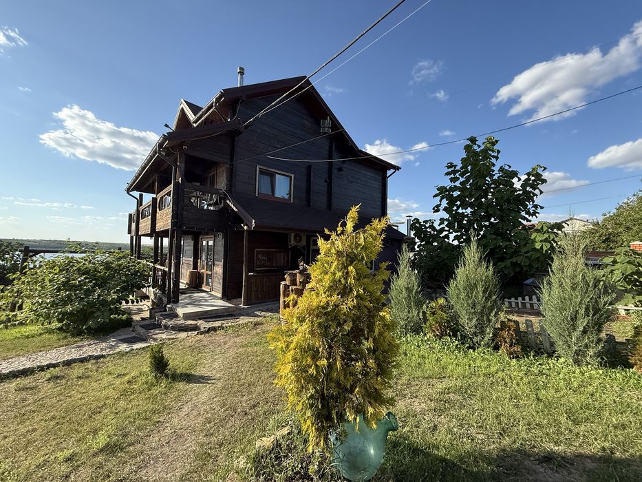 Оренда гостьових будинків с Баловне