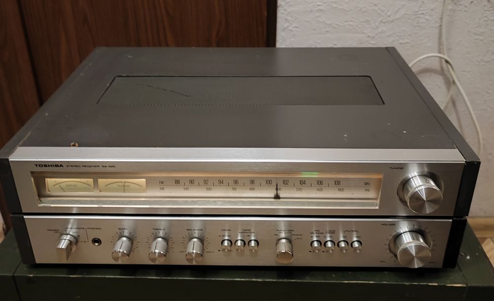 Amplituner Toshiba SA 420