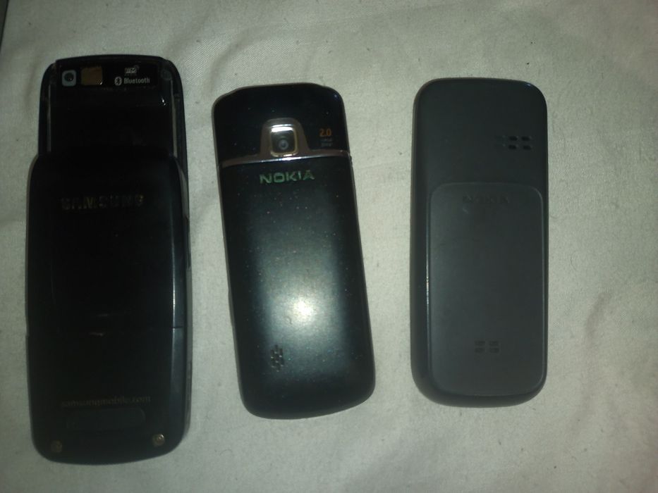 Лот клавішних телефонів Samsung, Siemens