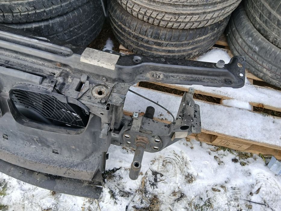 Pas przedni okular e46 FL 2.0D 150KM automat
