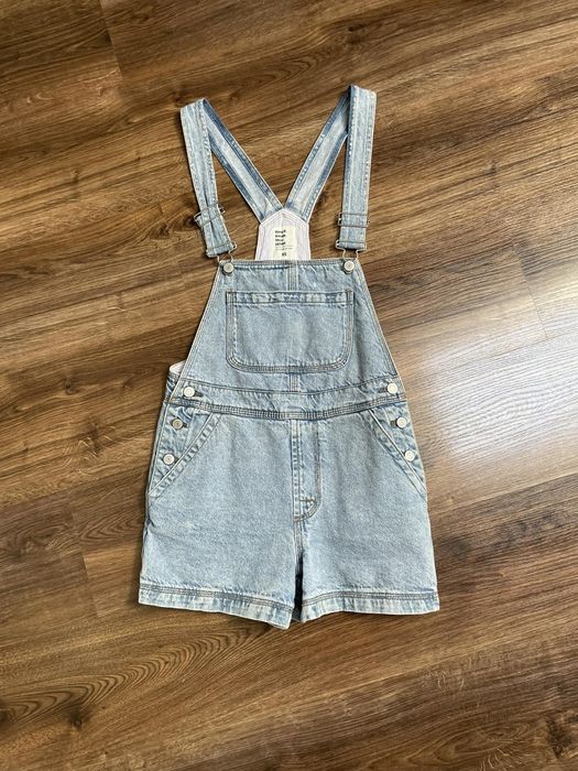 Jeansowe ogrodniczki