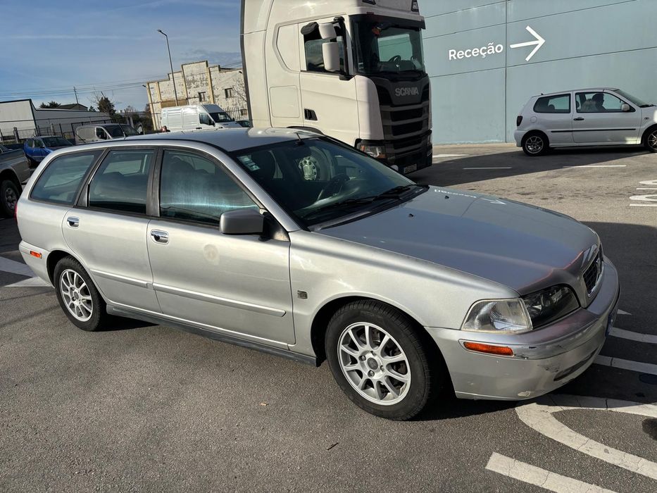 Carrinha Volvo V40 1.9D