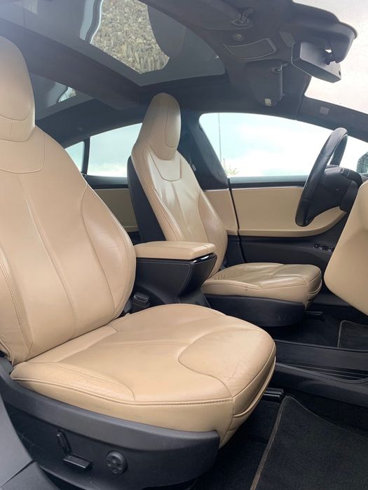 Продам Tesla model S