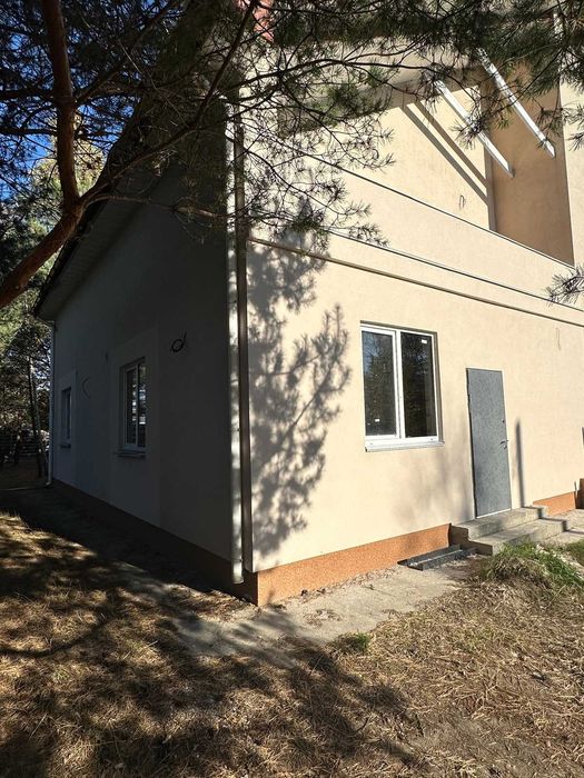 Продаж дуплексу з великою ділянкою 5,5 соток