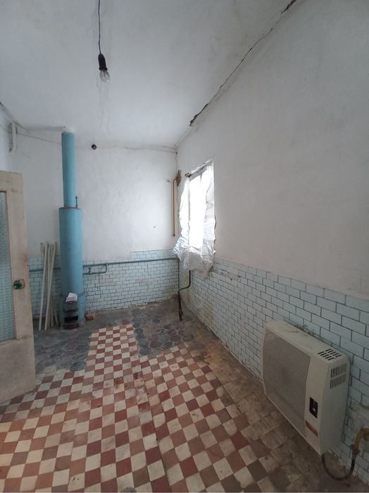 Продам комерційне приміщення