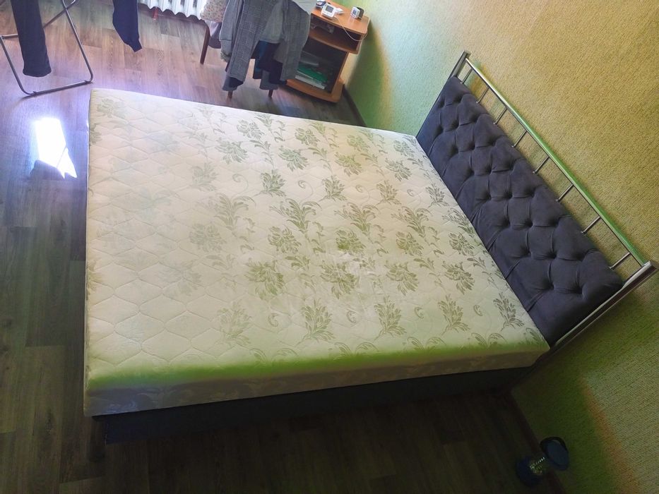 Продам кровать, шкаф, диван,кресла