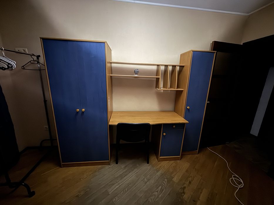 Продам меблі вживані