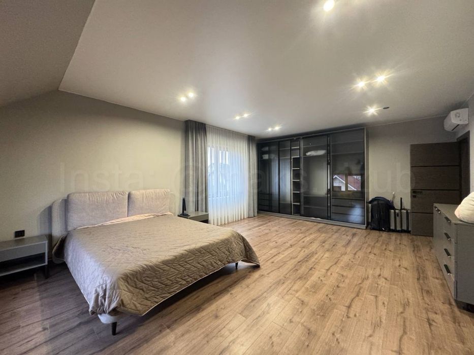 Без комісії/Продам будинок в Ужгороді/200 м2/5 сотих/Газове опалення