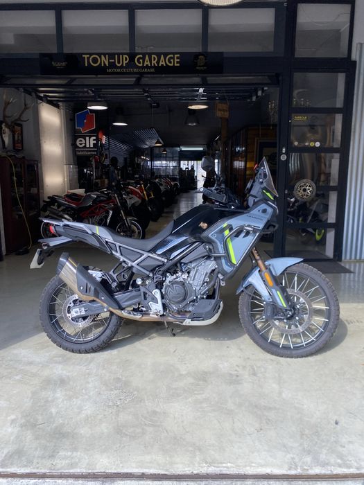 CF MOTO 450 MT com extras