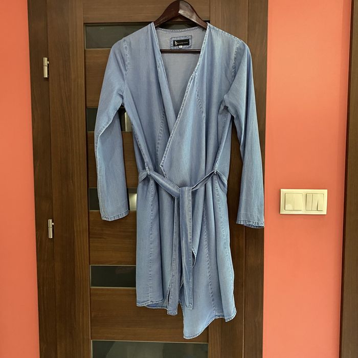 Jeansowa sukienka w pasek Carry