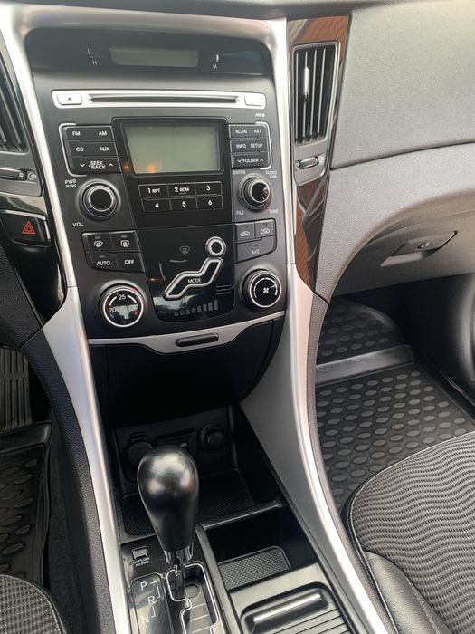 Hyundai Sonata official.