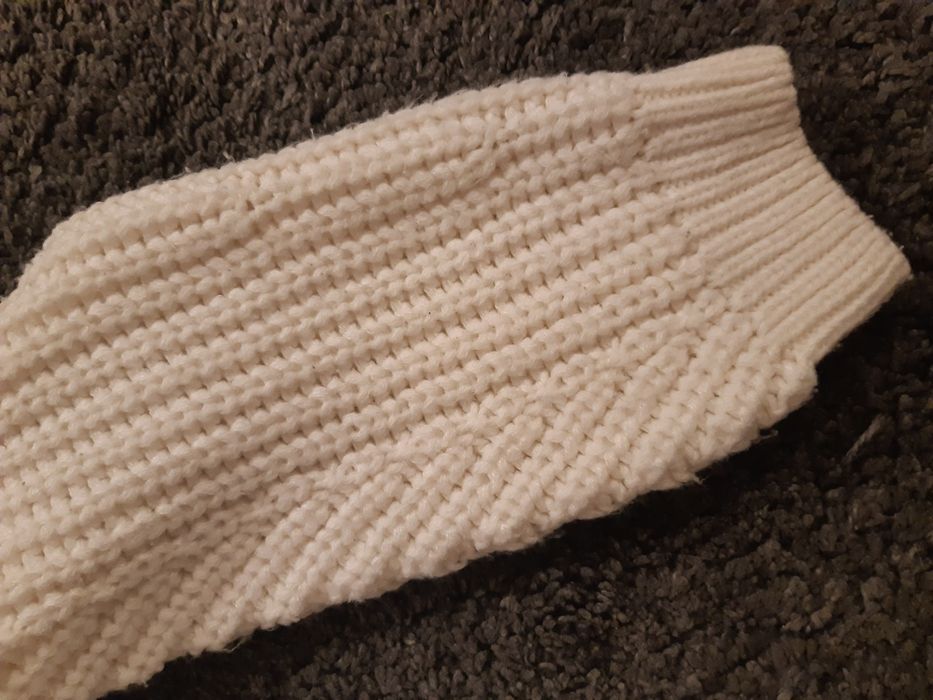 Sweter kardigan Reserved roz.140  ecru